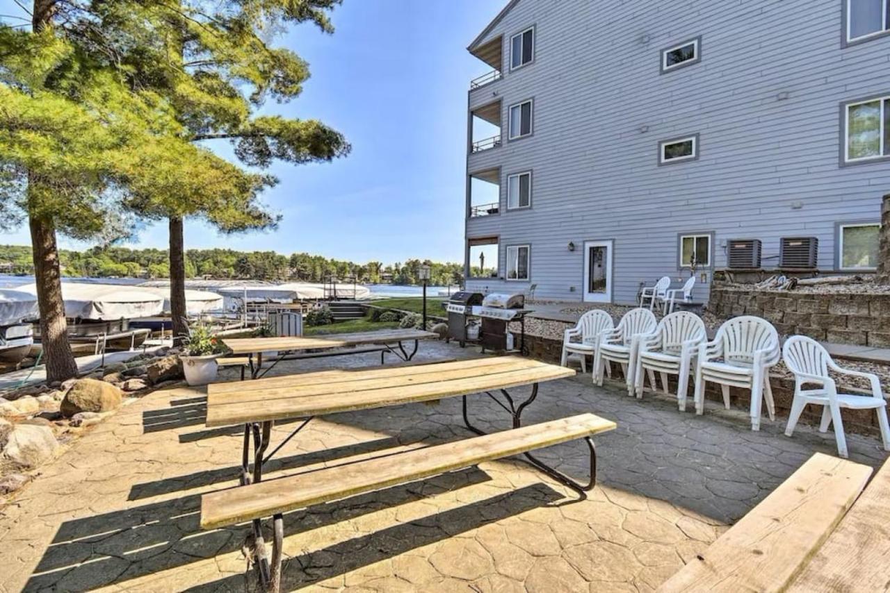 Ethels Beachfront Getaway 위스콘신 델즈 외부 사진